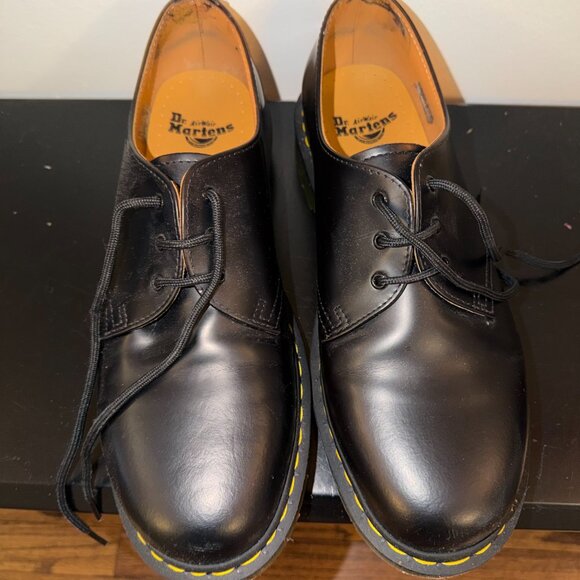 Like New Dr. Martens 1461 Smooth Leather Oxford Shoes - Men US 11 main image 4